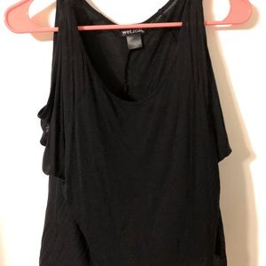 Cold shoulder black top!